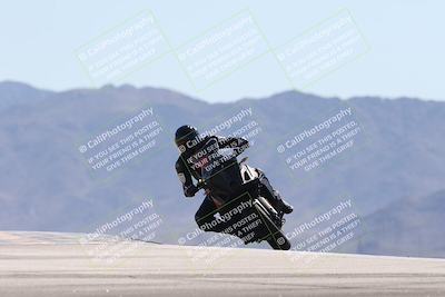 media/Oct-13-2025-Moto Forza (Mon) [[a66d839500]]/3-B Group/Session 4 (Turn 9)/